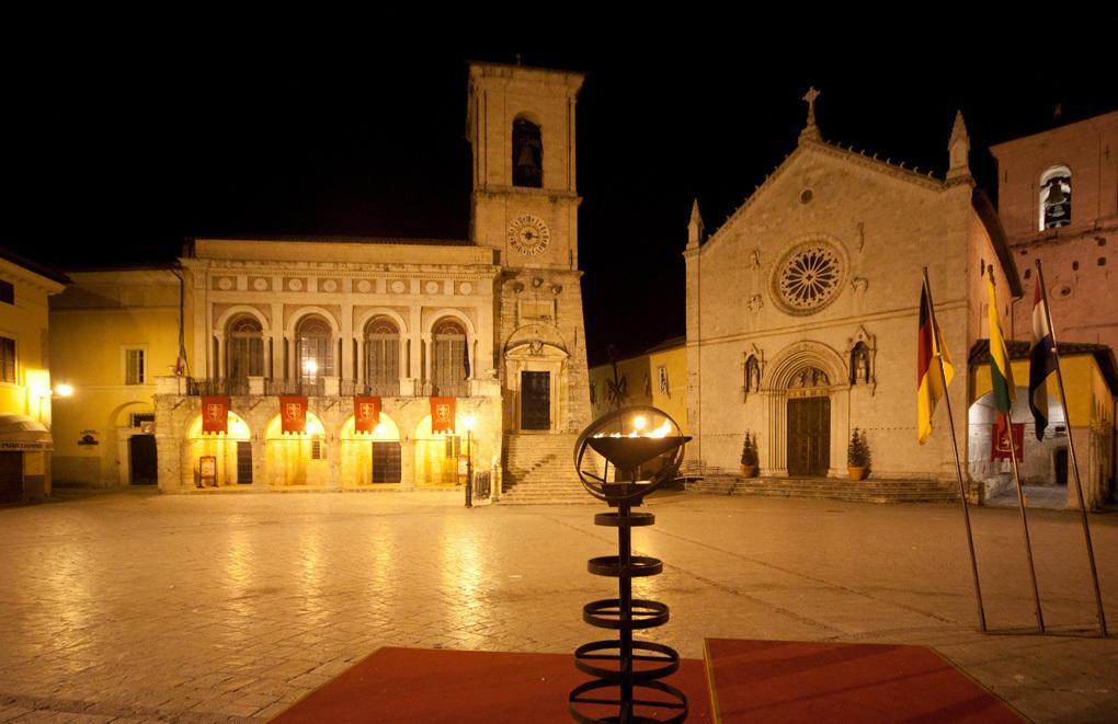 Hotel Europa Norcia Exteriör bild
